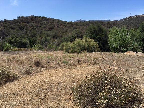 2nd image of 2205 Vista Valley Ln