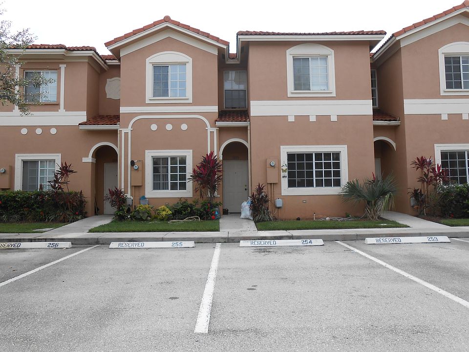 1st image of 7855 Catalina Cir