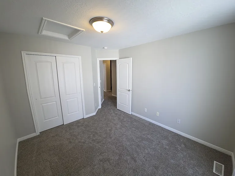 2413 S Big Village Ct — Photo 13