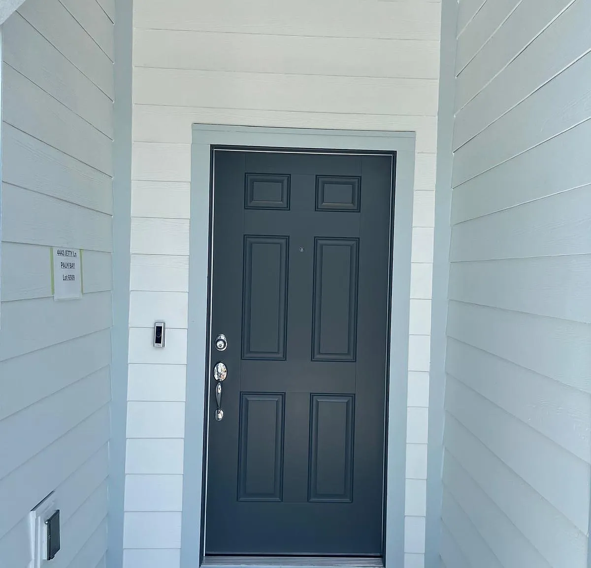 4443 Jetty Ln NE — Photo 3