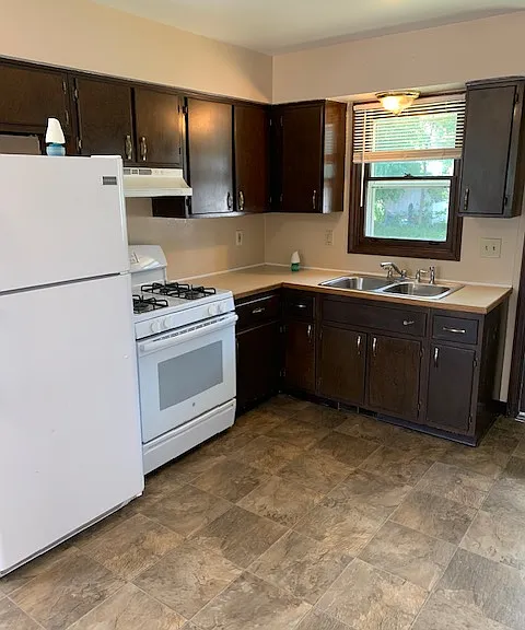 252 40th St SW #252 — Photo 3