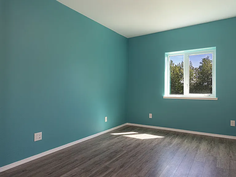 1068 N Old Steese Hwy — Photo 17