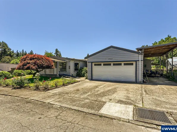 13722 Heather Ln NE, Aurora, OR 97002