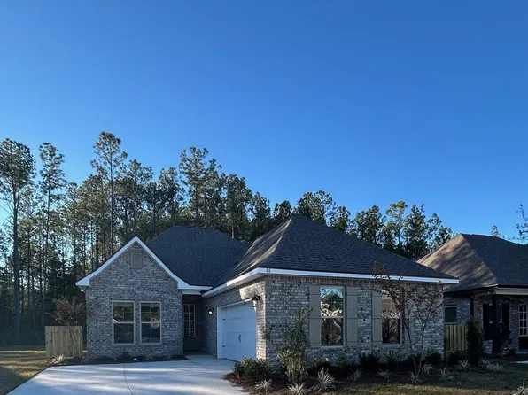 88 Brilliance Blvd, Freeport, FL 32439