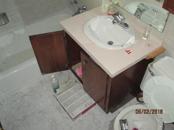 5th image of 4946 Newton Ave N