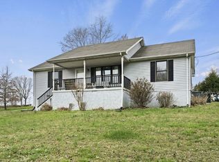 1295 Old Clarksville Park, Pleasant View, TN 37146