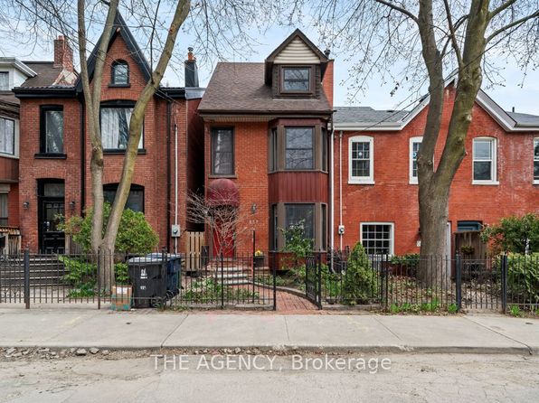 111 Seaton St #C08, Toronto, ON M5A 2T2