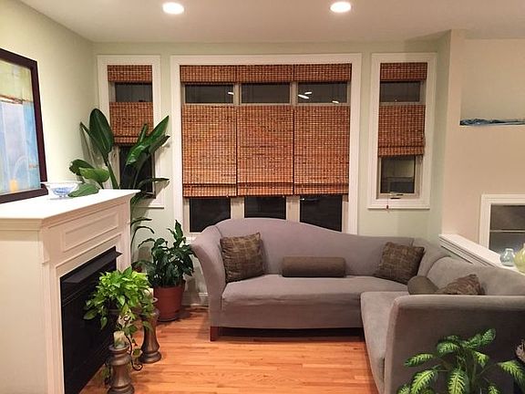 5th image of 2018 N Narragansett Ave