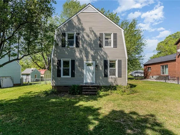 1117 Plaid St, Burlington, NC 27215