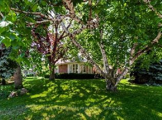 79 Anglesey Blvd, Toronto, ON M9A 3C2