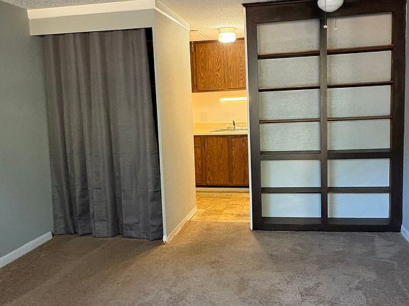 2nd image of 729B Poinsettia Ave Floor 729