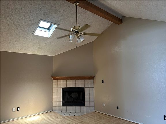 2nd image of 4530 Windows Dr