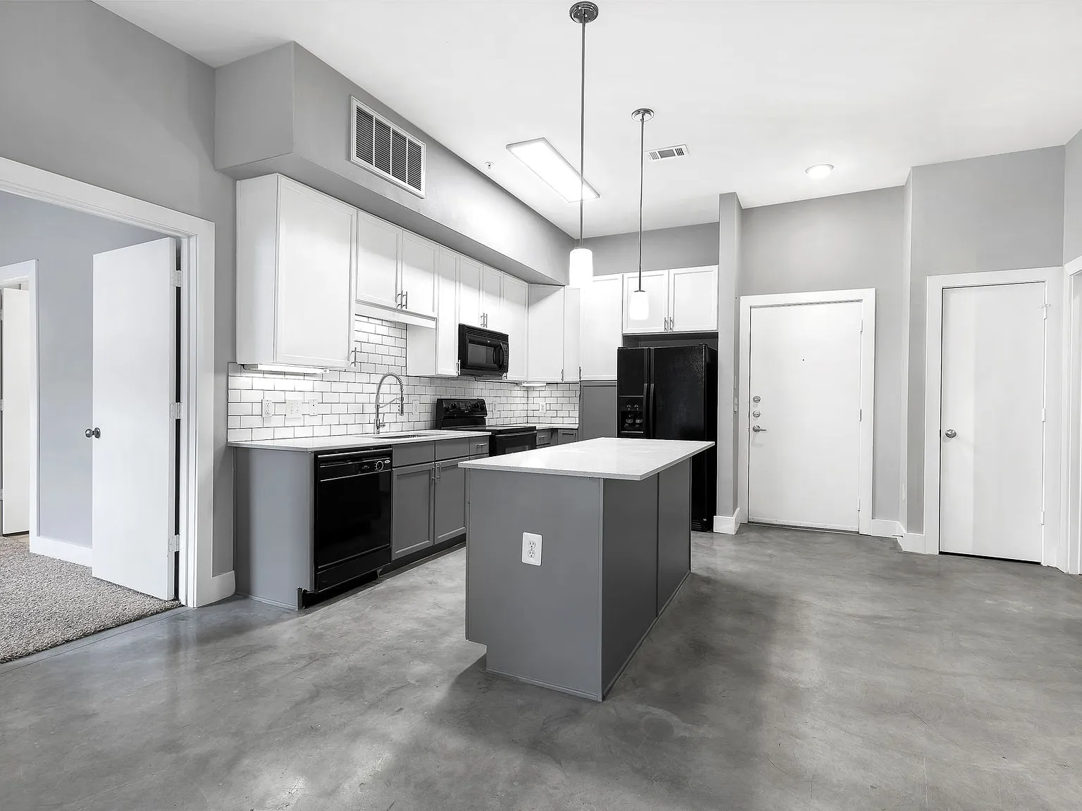 Residences at The Triangle — Photo 1