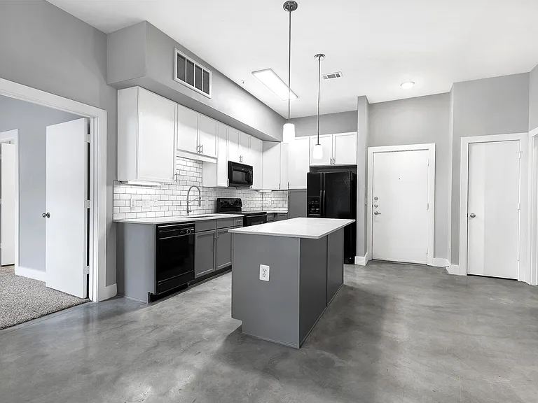 Residences at The Triangle — Photo 1