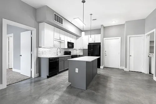 Residences at The Triangle Photo 1