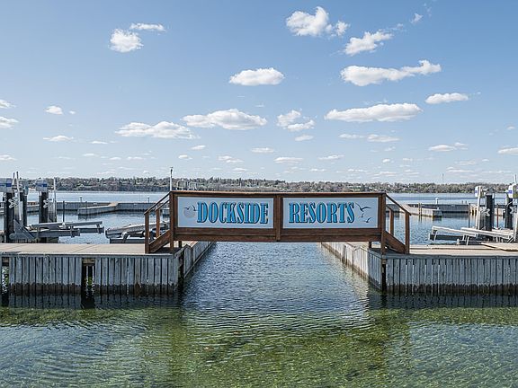 4th image of 12 Dockside Dr