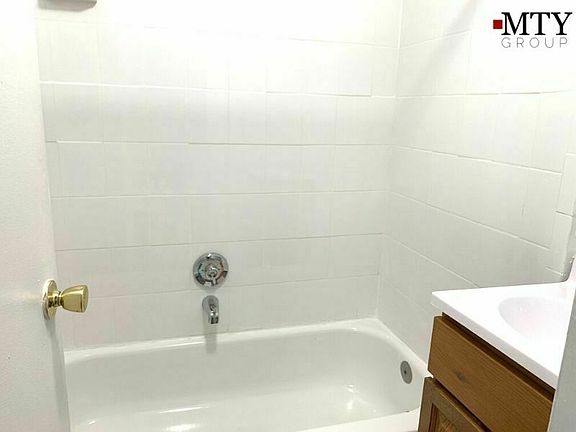 4th image of 155 E 52nd St #7OG