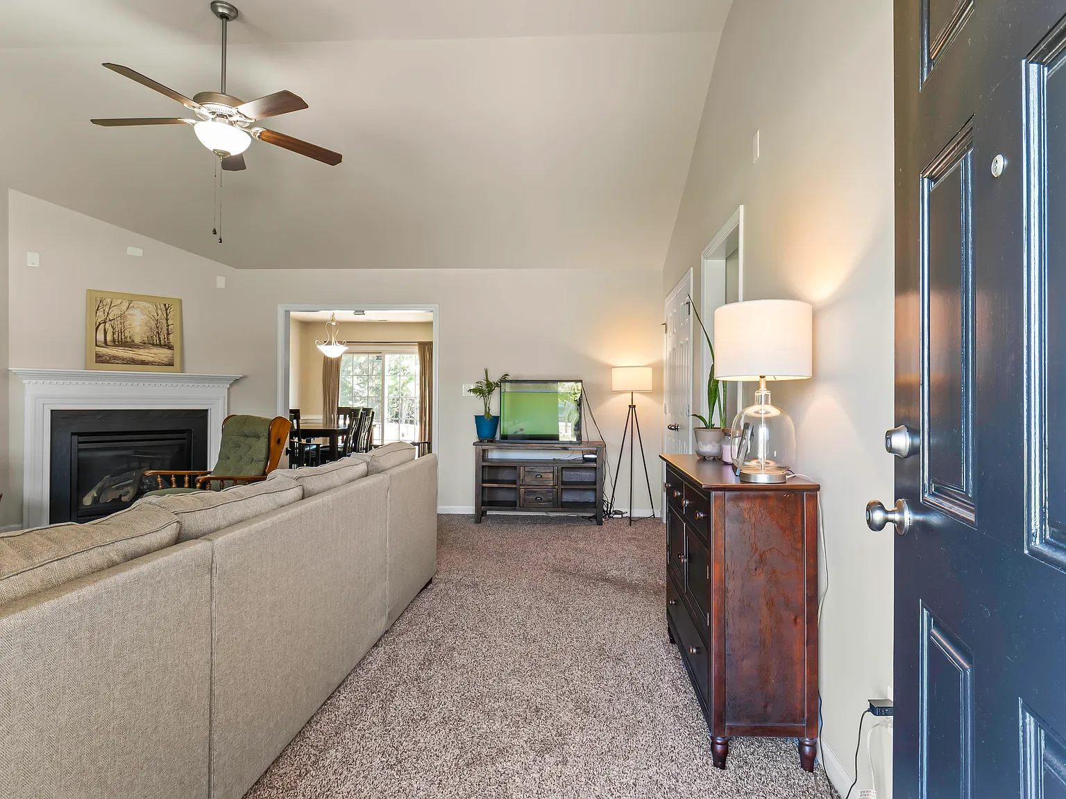 3 bed, 1550 sqft, $1,750 — Photo 4