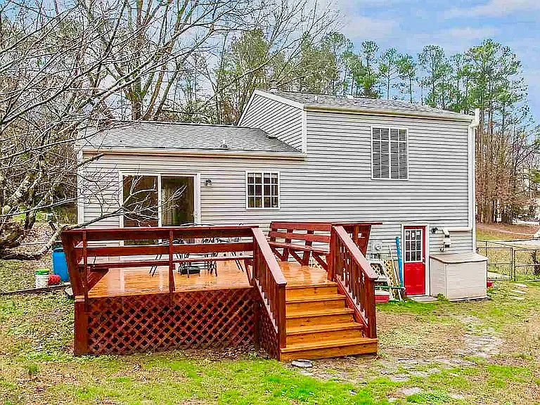 2140 Mariner Cir — Photo 15