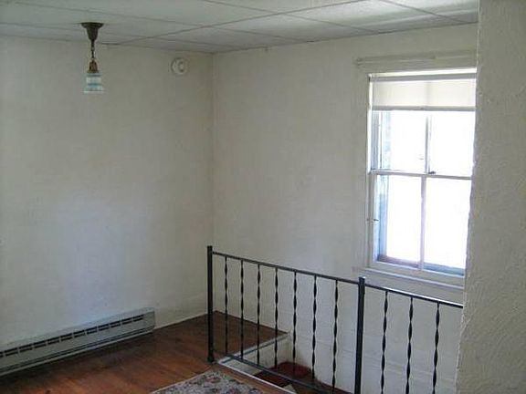 Small room above Kitchen