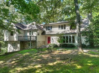 181 Mountain Tops St, Blue Ridge, GA 30513