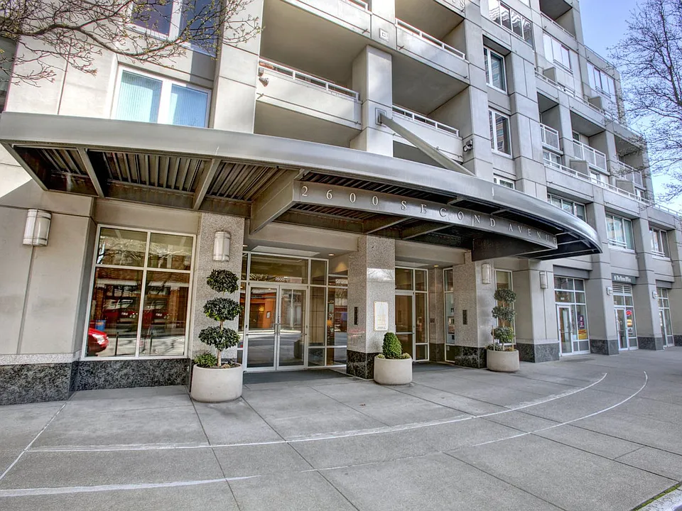 2600 2nd Ave #324
