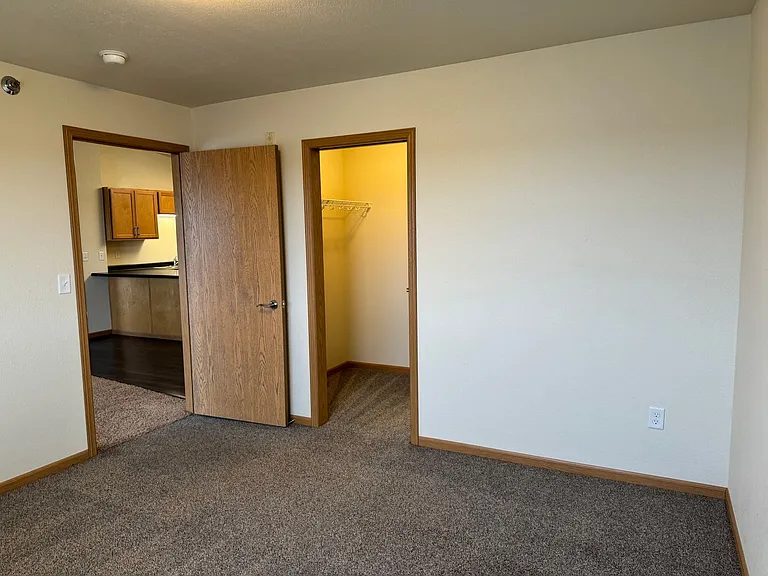 West Lake II Apartments — Photo 70