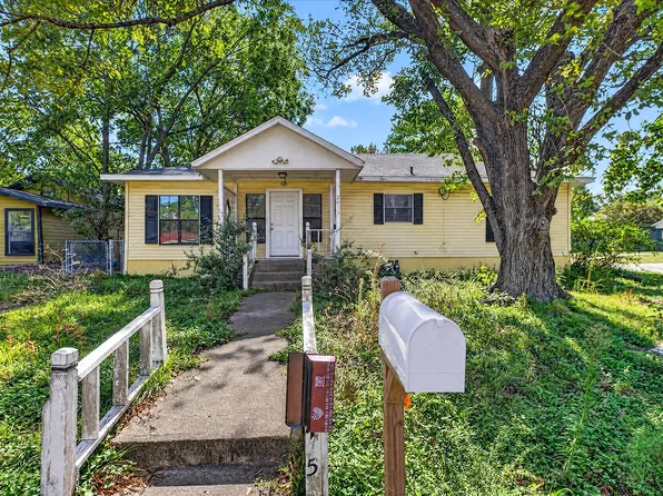 2415 W Collin St, Corsicana, TX 75110