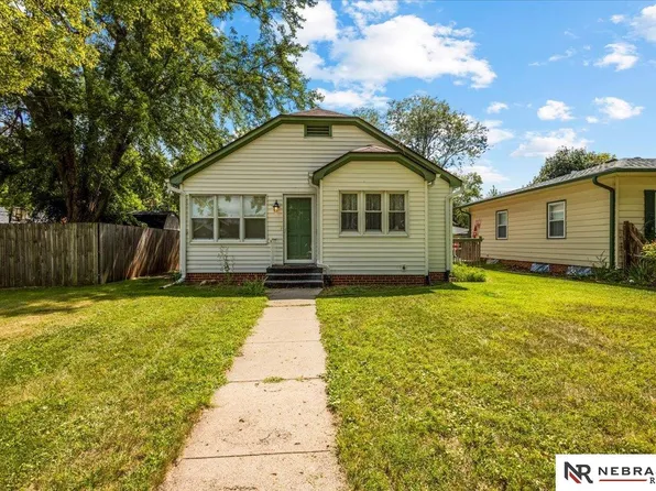 2007 2nd Ave, Nebraska City, NE 68410