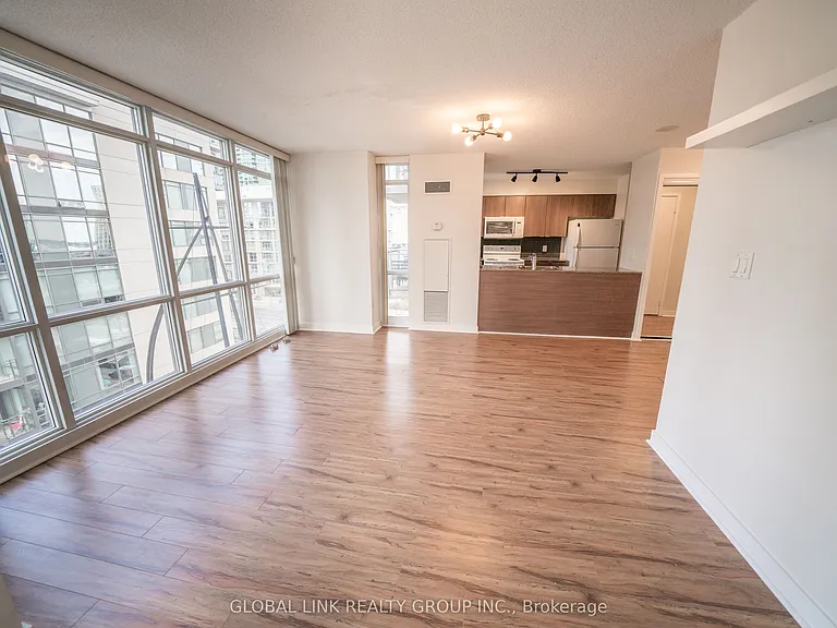 11 Brunel Ct #703 — Photo 10