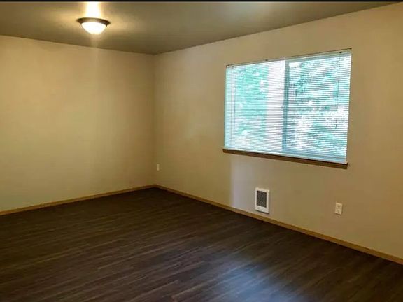 3rd image of 1805 Wyoming St APT 2