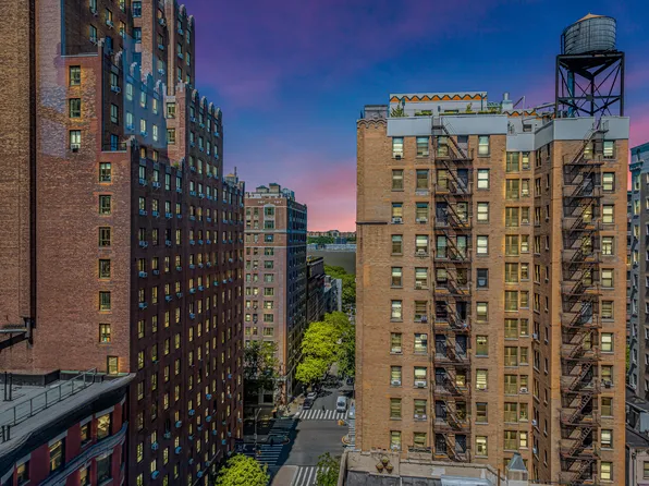 241 West 97th Street 11N image 17 of 18
