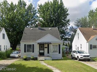 28675 Barton St, Garden City, MI 48135