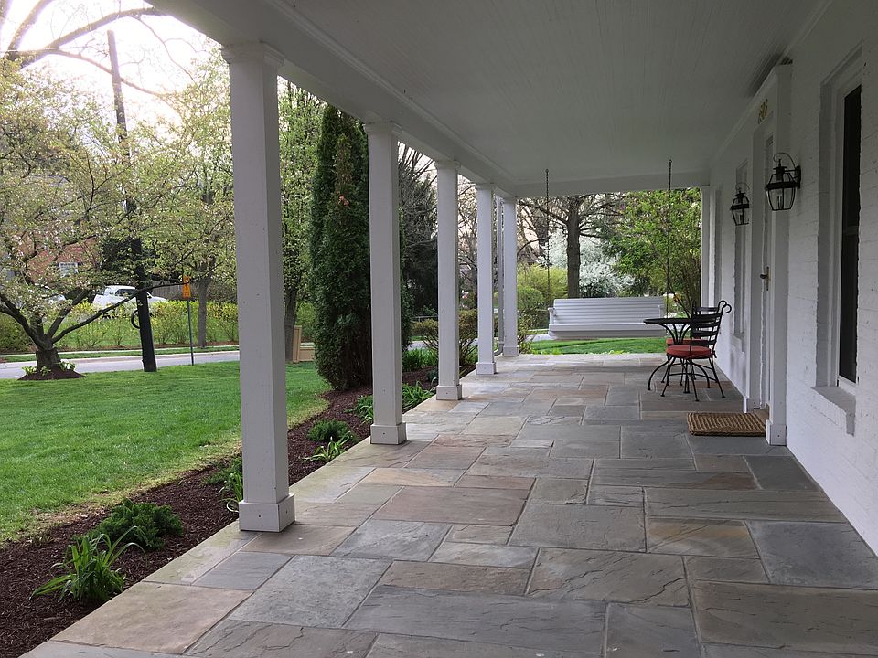 2nd image of 3806 Montrose Dr