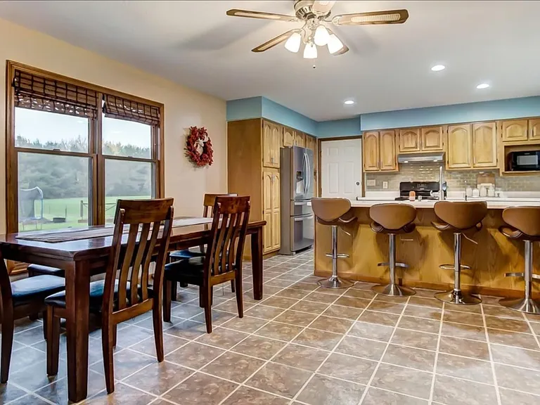 5222 Spencerville Rd — Photo 8