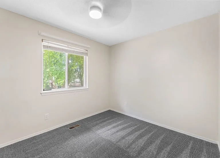 1426 N Rawhide St — Photo 5
