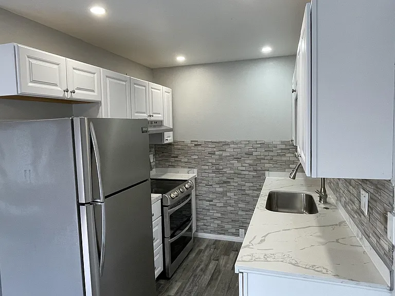 3277 Olive St — Photo 5