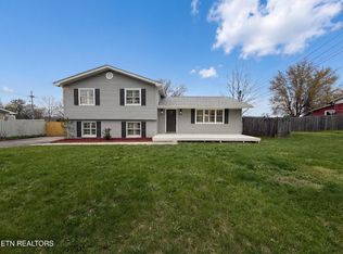 8717 Kildare Dr, Knoxville, TN 37923