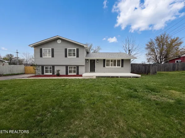 8717 Kildare Dr, Knoxville, TN 37923