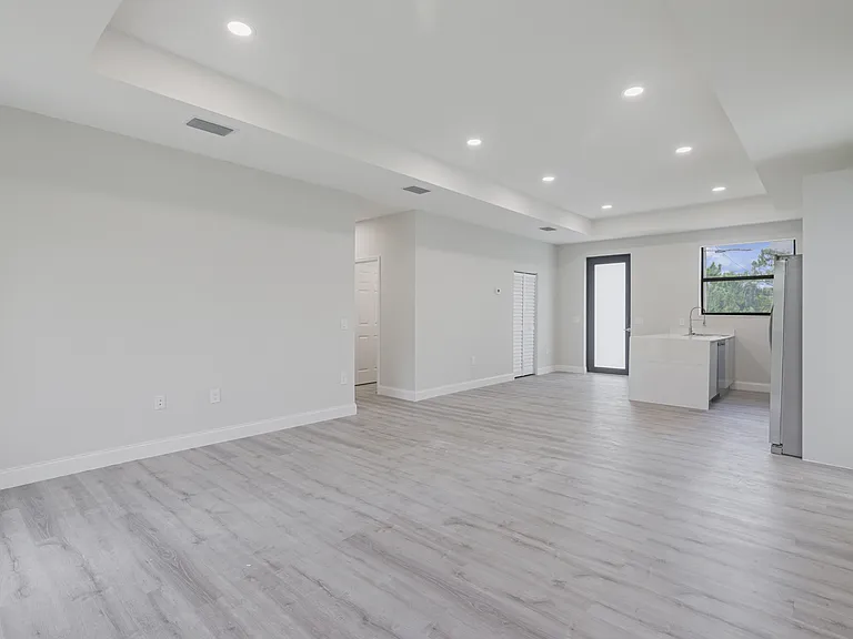 3216 53rd St W — Photo 13