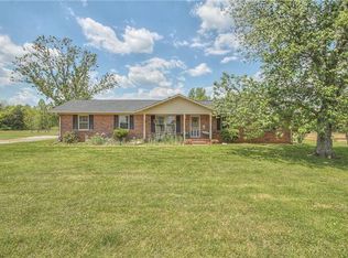 4736 Midland Rd, Christiana, TN 37037