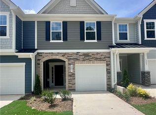 1243 Hammond Dr, Mebane, NC 27302