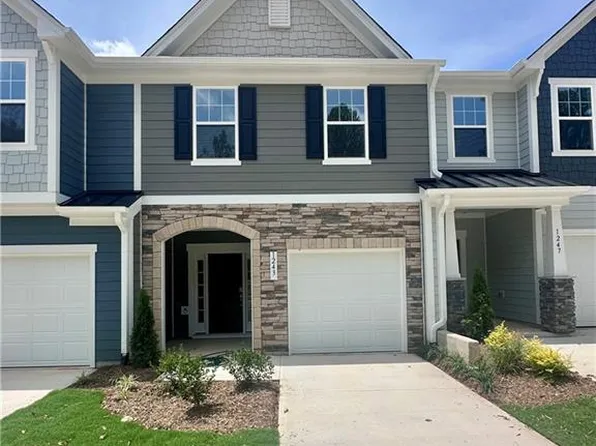 1243 Hammond Dr, Mebane, NC 27302