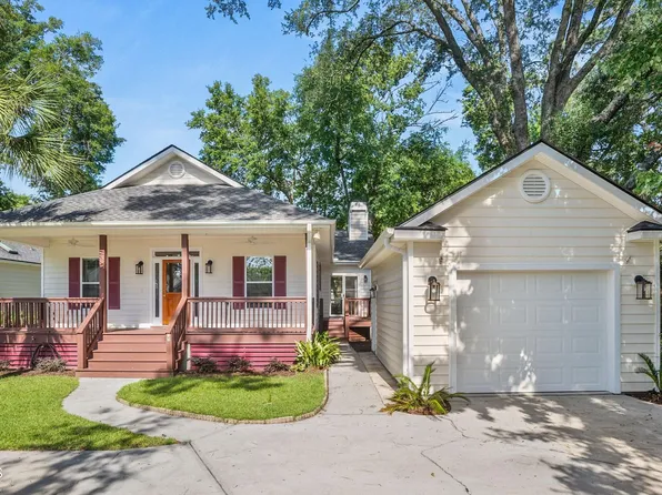 15 Wateree Ct, Beaufort, SC 29902