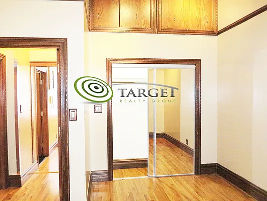 Rented by Target Realty Group | media 4