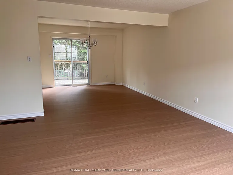 490 Veterans Dr #47 — Photo 2