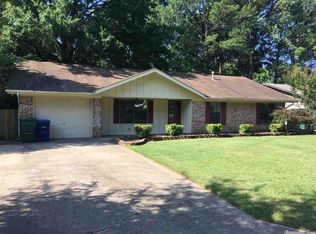 25 Hawthorne Dr, Conway, AR 72034