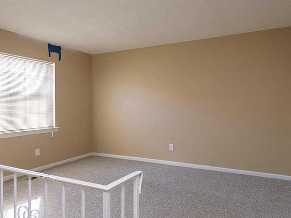 3rd image of 6646 Sandwood Cir