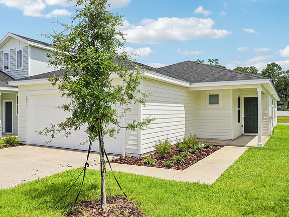 The Exterior of 7471 Queensgate Cir