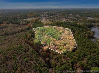 6518 Stone Mountain Farm Rd, Fayetteville, NC 28311